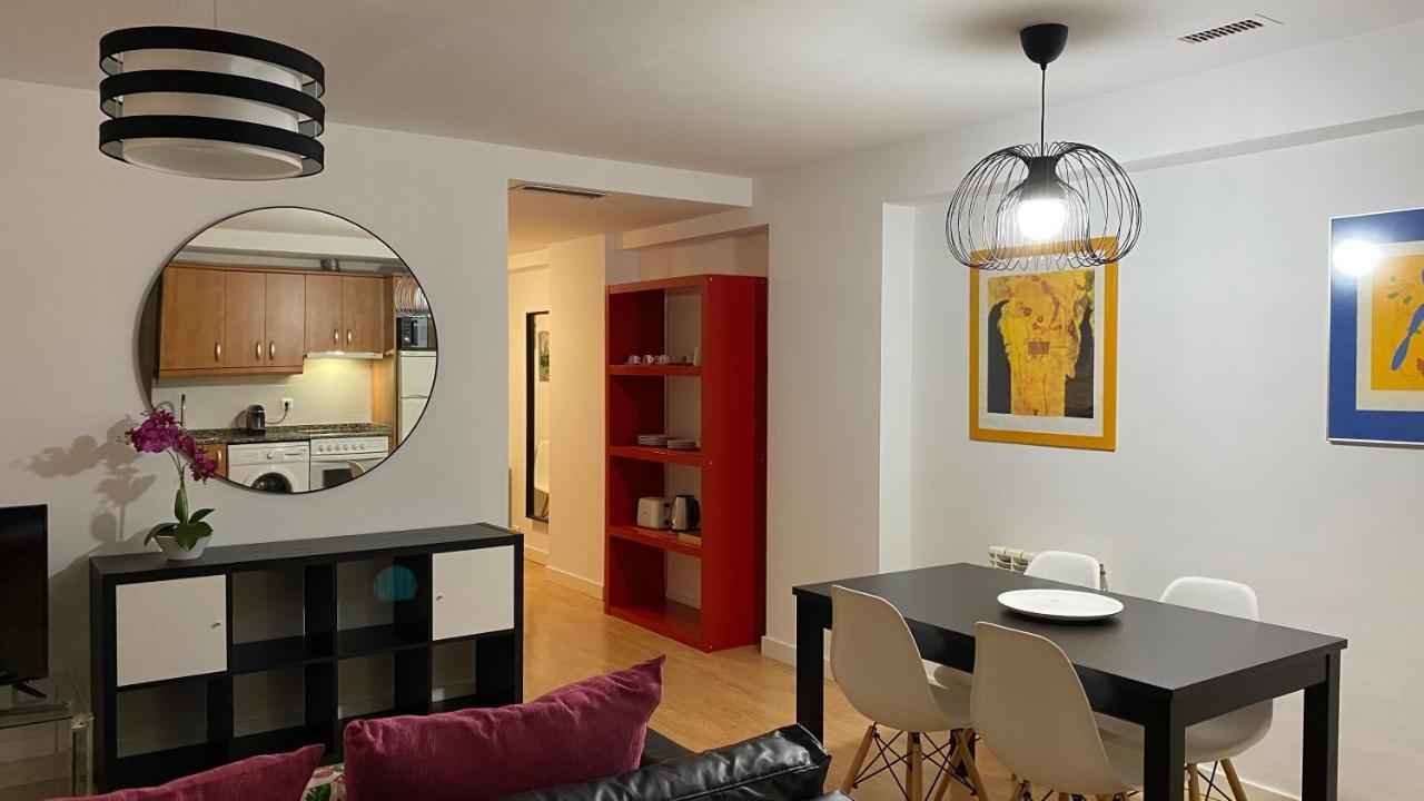 Lc Apartamentos Cesar Augusto Zaragoza Exterior foto